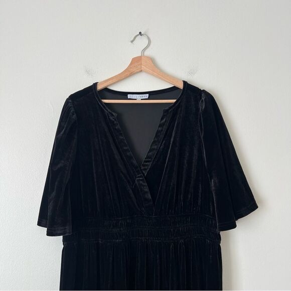 Baltic Born Artemis Tiered Velvet Maxi Dress in Black Plus Size 3X - Picture 5 of 9